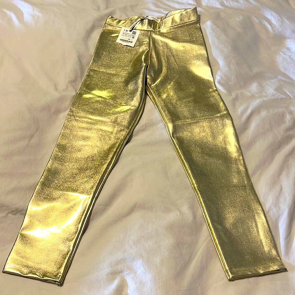 Brand new girls ZARA metallic leggings. Great for photo shoots